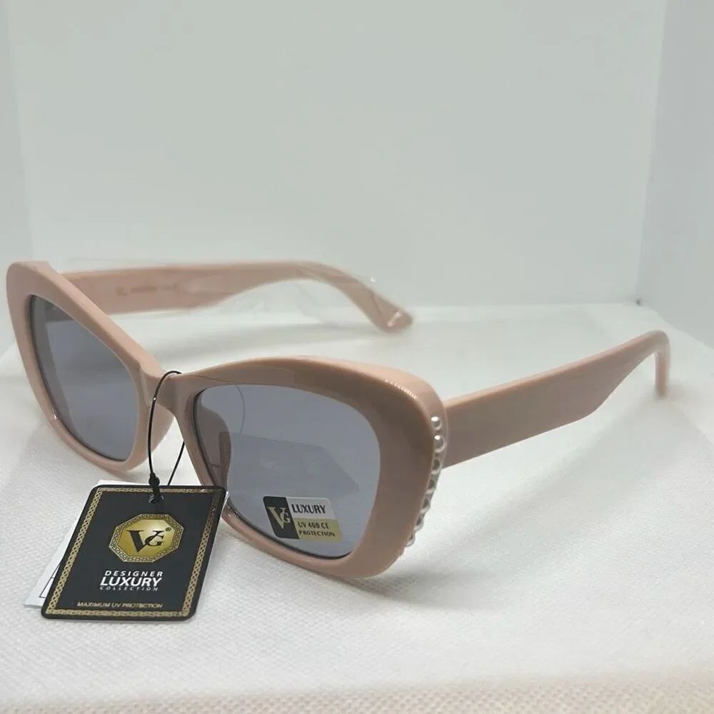 VG Women’s Cat Eye Sunglasses